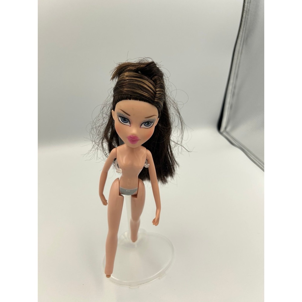 Bratz Ice Champions Dana